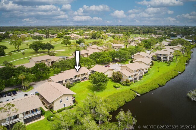 Building Photo - 9130 SE Riverfront Terrace