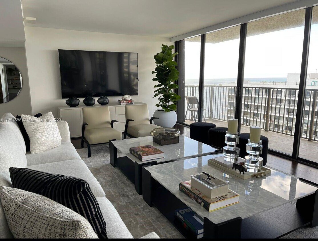 1450 Brickell Bay Dr Unit 1907, Miami, FL 33131 Condo for Rent in