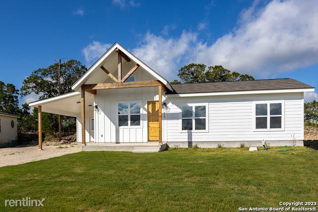 Primary Photo - 3 br, 2 bath House - 418 Cimarron