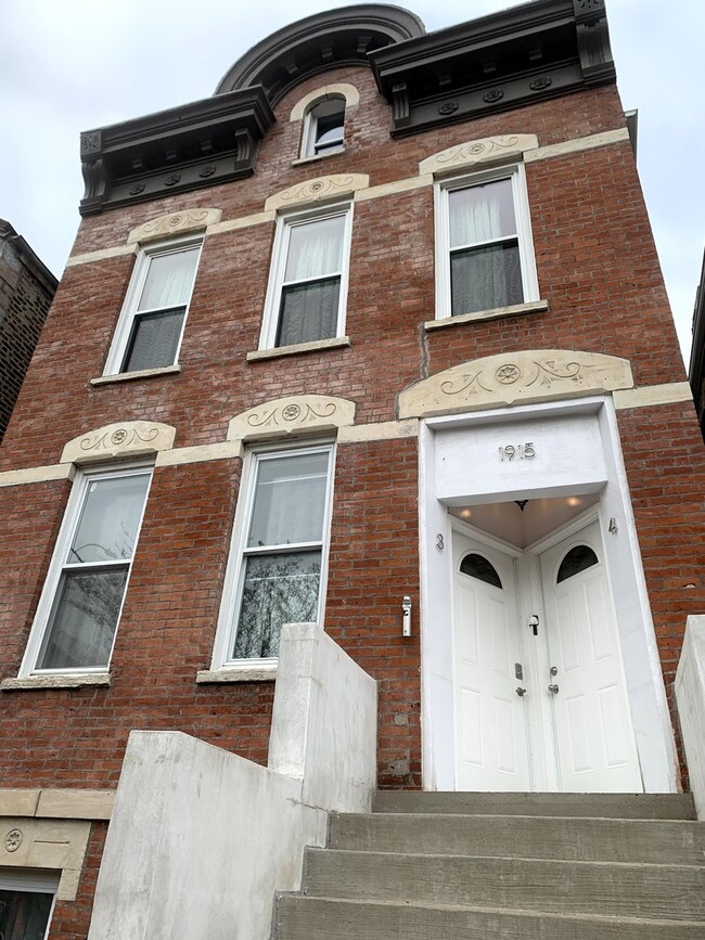 Foto del edificio - 1915 S Loomis St