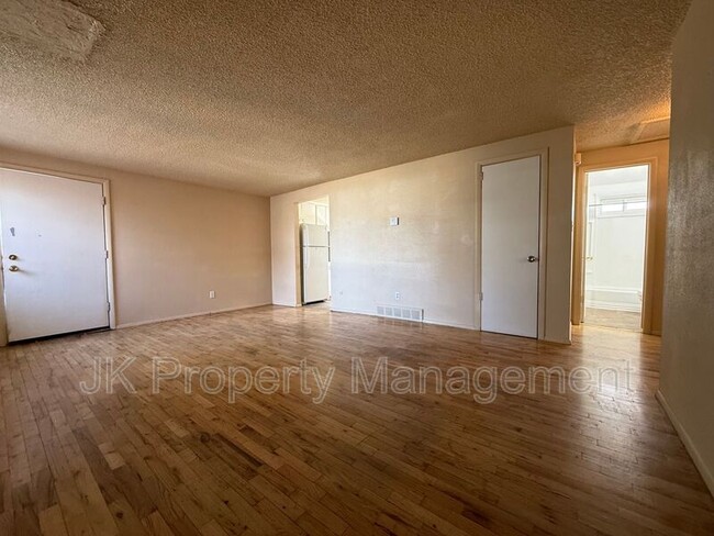 Foto del edificio - 520 21st Ave NE