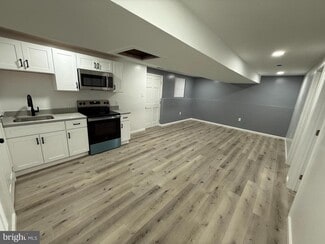 Building Photo - 8514 Dangerfield Rd