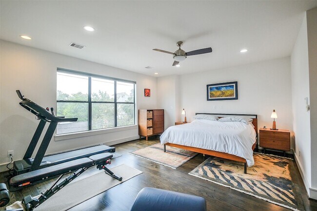 Foto del edificio - 1806 Ridgewood St