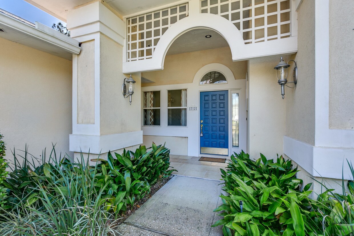 Primary Photo - 712 Sandringham Dr