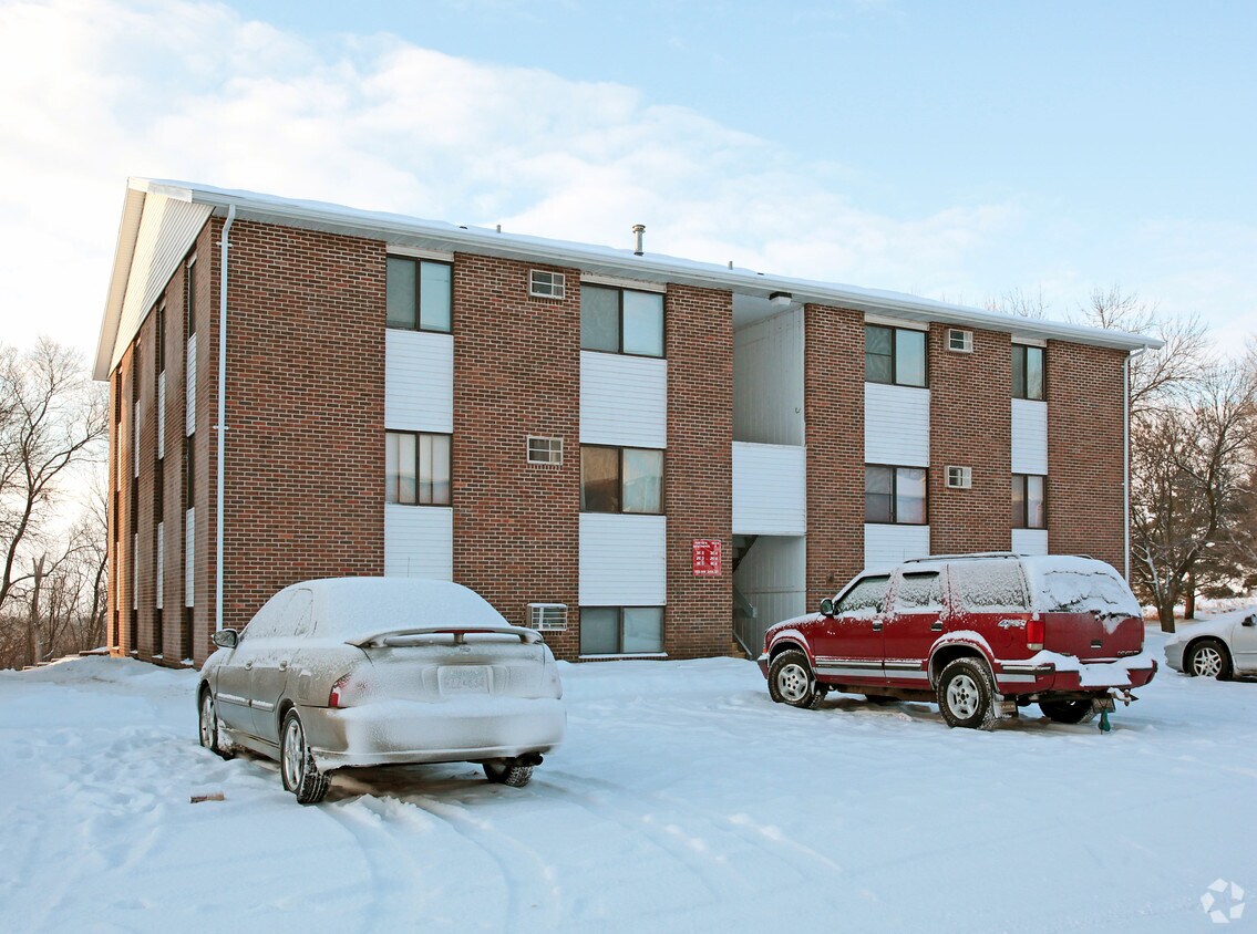 Fairview Apartments Willmar, MN