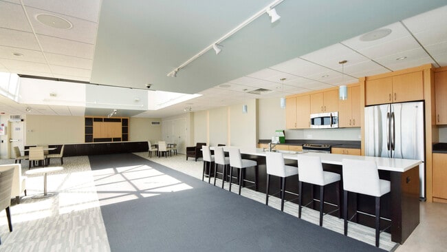 Foto del edificio - 6007 N Sheridan Rd