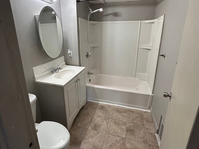 Foto del edificio - 10 Adams St