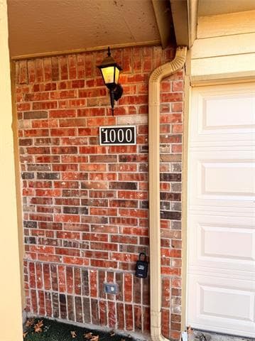 Building Photo - 1000 Lamesa Ct