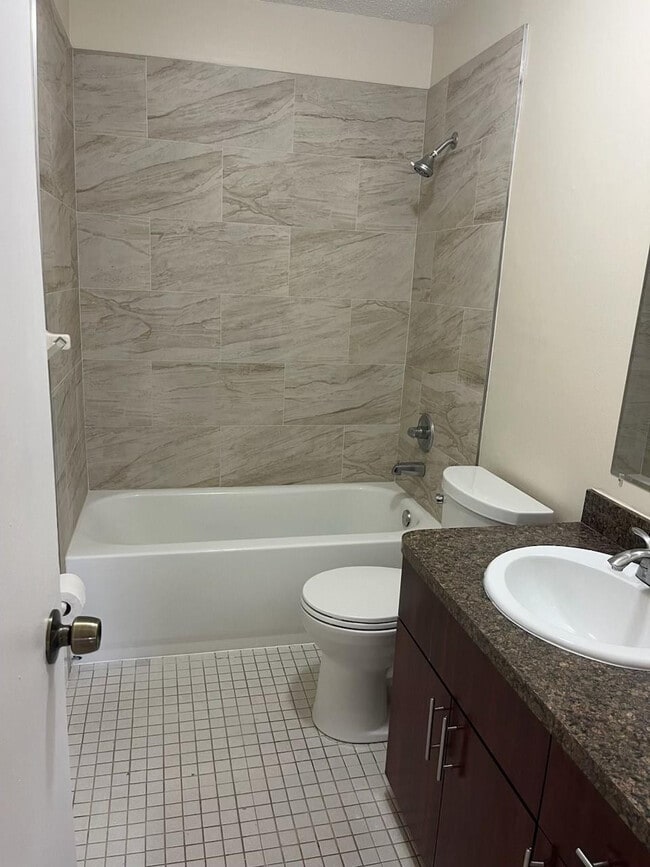 Foto del edificio - 1461 NW 22nd St