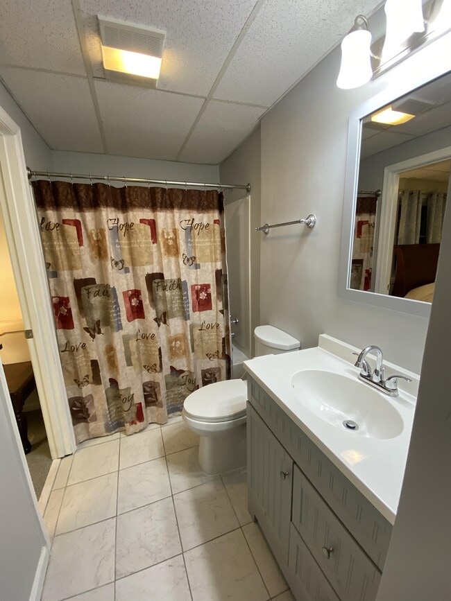 Building Photo - 10711 Cobblestone Dr