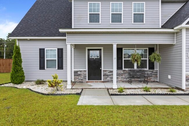 Building Photo - 202 Breakwater Dr