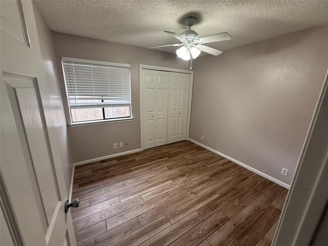 Building Photo - 1802 Nicole Cir