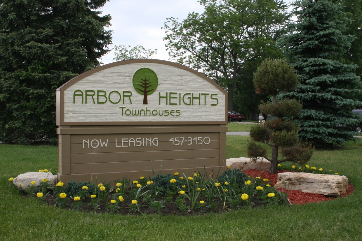 Foto principal - Arbor Heights Townhouses