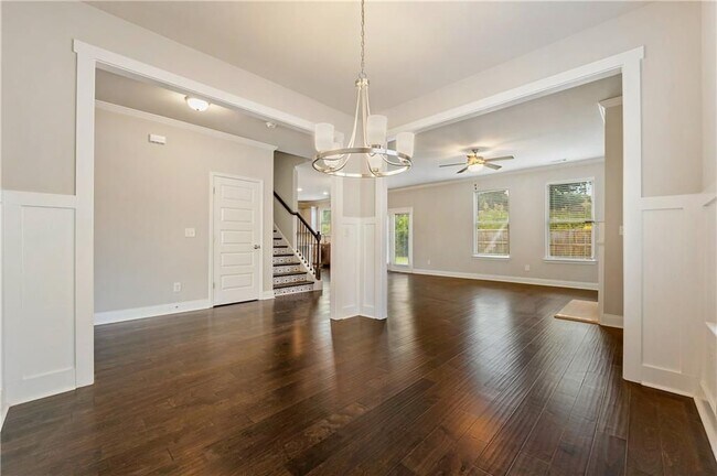Building Photo - 422 Hinton Farm Wy.