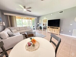 Building Photo - 10520 Amiata Way