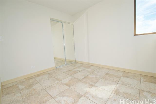 Building Photo - 1040 Kinau St