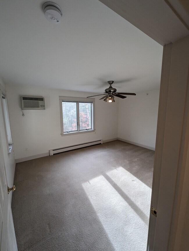 Foto del edificio - 9 Pleasant Wood Dr