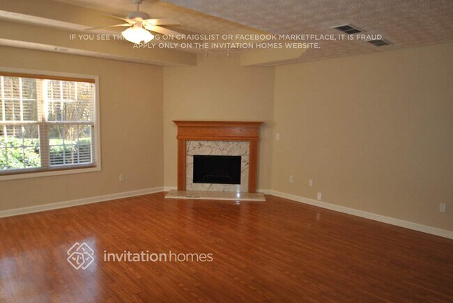 Building Photo - 135 Long Creek Dr