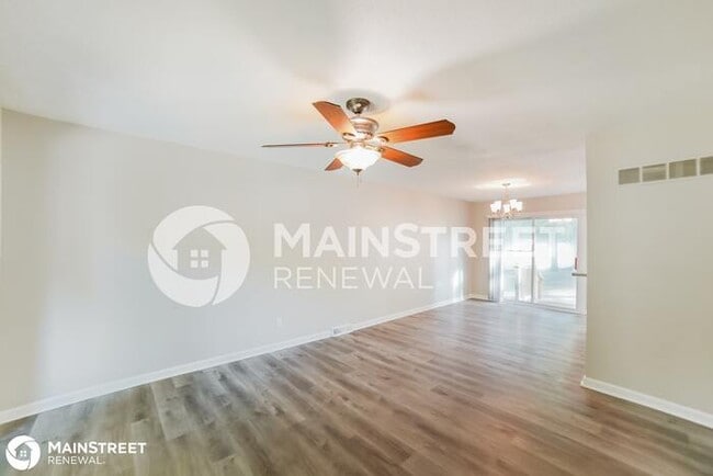 Building Photo - 816 NW BUCKINGHAM PL, BLUE SPRINGS, MO 64015