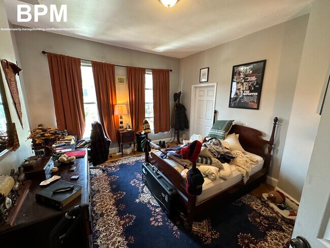 Foto del edificio - 669 Massachusetts Ave