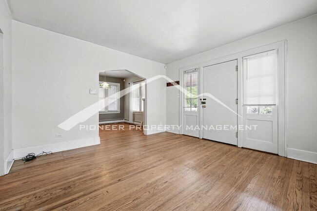 Foto del edificio - Bungalow in Wash Park with Washer/Dryer an...