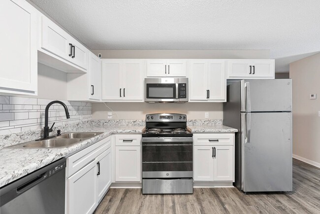 Kitchen Upgrade - Reaves Place