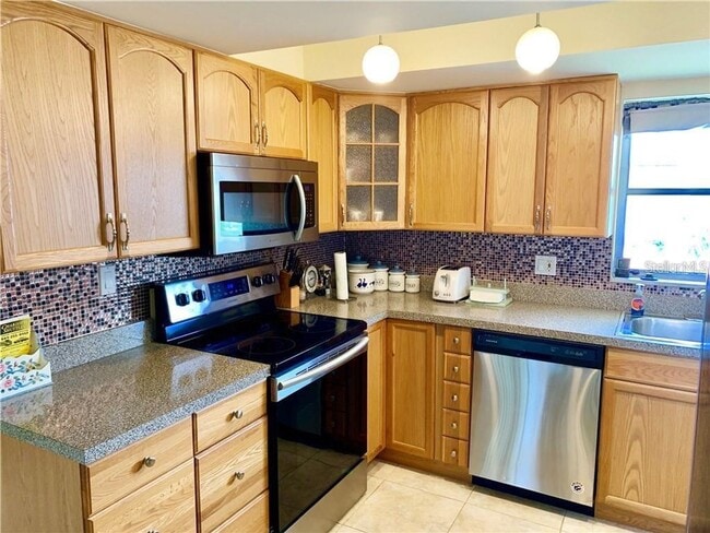 Building Photo - 311 Garvin St