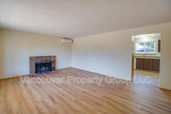 Foto del edificio - 8621 NW 15th Ave