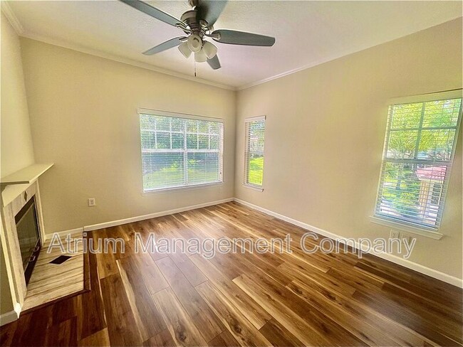 Building Photo - 1725 Arbor Lakes Cir