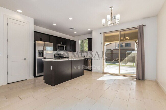 Building Photo - 42281 W Ramirez Dr