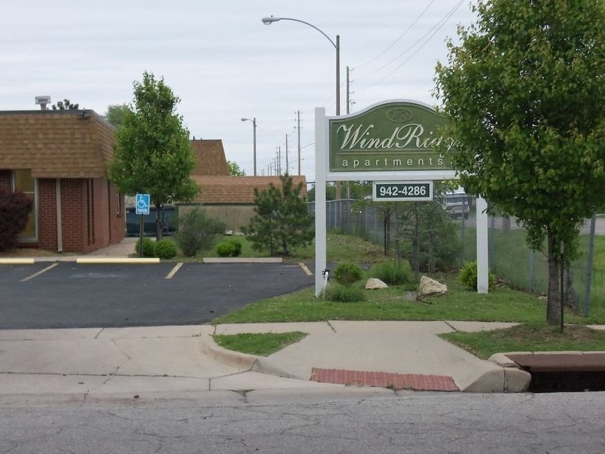 Building Photo - 2502 W Wildwood Ln