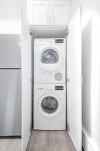 Building Photo - Corktown Crossing II