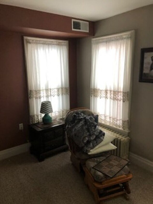 Primary Photo - 1414 W Market St, York PA 17404