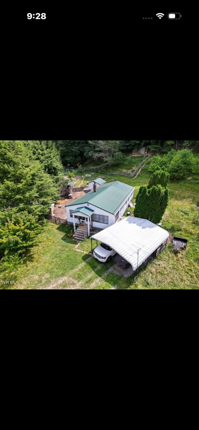 Building Photo - 729 Drakes Creek Rd