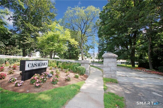 Foto del edificio - 48 Lawson Ln