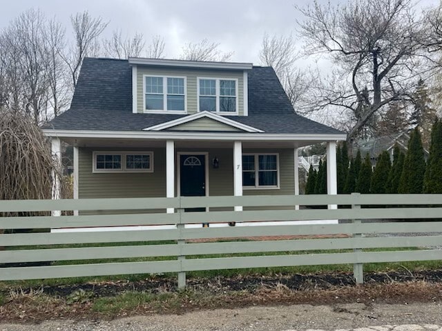 Building Photo - 7 Youngs Ln