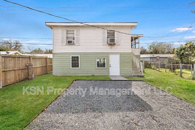 Foto del edificio - 2015 E 58th St