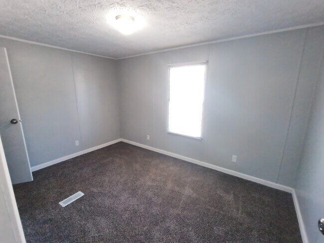 Foto del edificio - 88 Deerwood Park