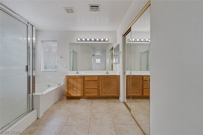 Building Photo - 9861 Ashton Pines Ct