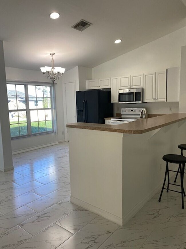 Foto del edificio - 3/2 single family home in Lehigh