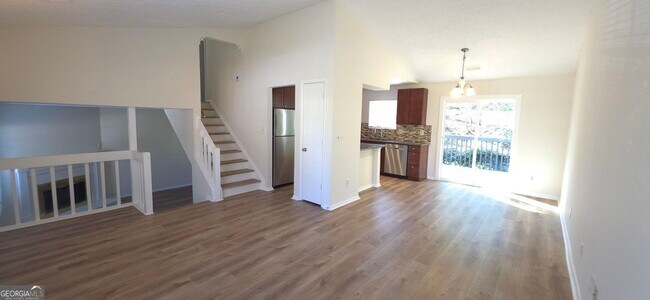 Foto del edificio - 330 Knoll Ridge Ct