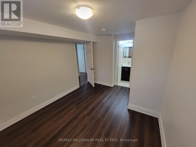 Building Photo - 77 Ashford Ct