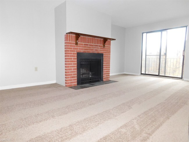 Foto del edificio - 3260 Waverly St