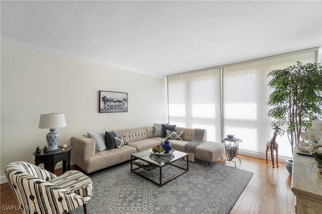 Foto del edificio - 4031 Gulf Shore Blvd N