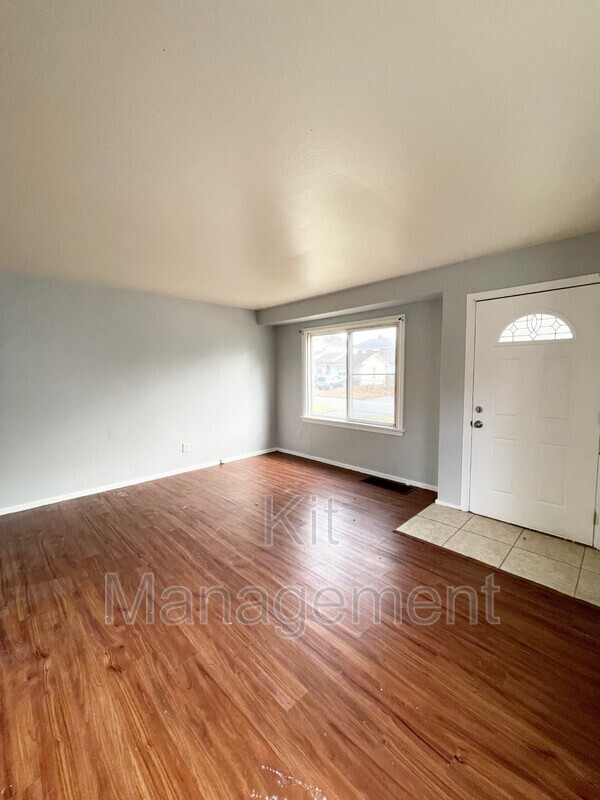 Building Photo - 3731 Westland Ave
