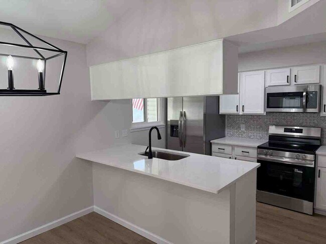 Foto del edificio - 208 Cottonwood Ct