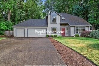 Building Photo - 15155 Brook Ct