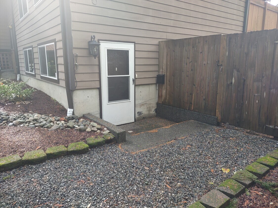 Primary Photo - 112 SW 312th St