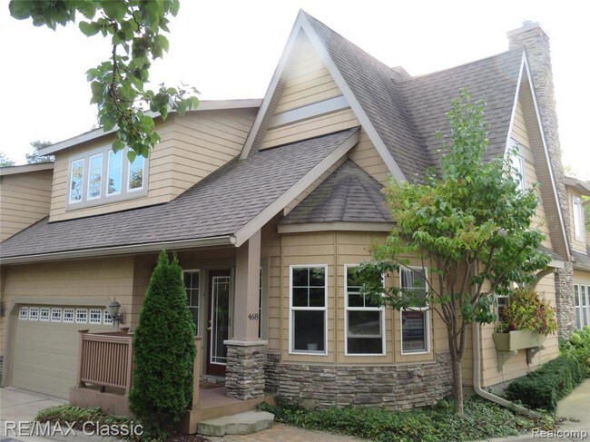 Building Photo - 468 Pondview Ln
