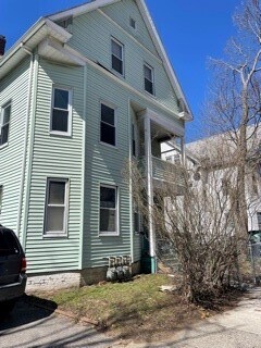 Building Photo - 67 Paine St
